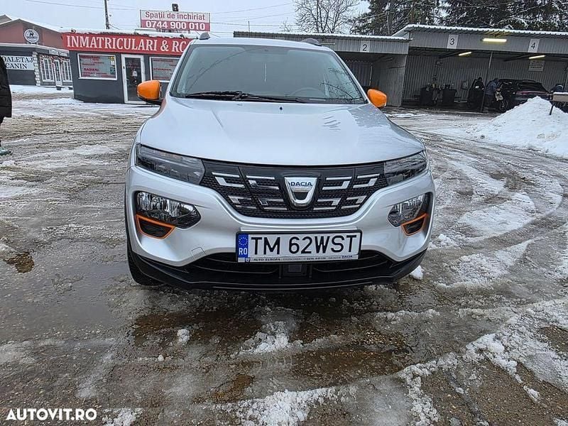 Second-hand Dacia Spring Comfort Plus 33 kW (45 CP) 2021 Culoaregri Hatchback