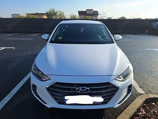 Second-hand Hyundai Elantra 128 CP (94 kW) 2017 Berlinǎ