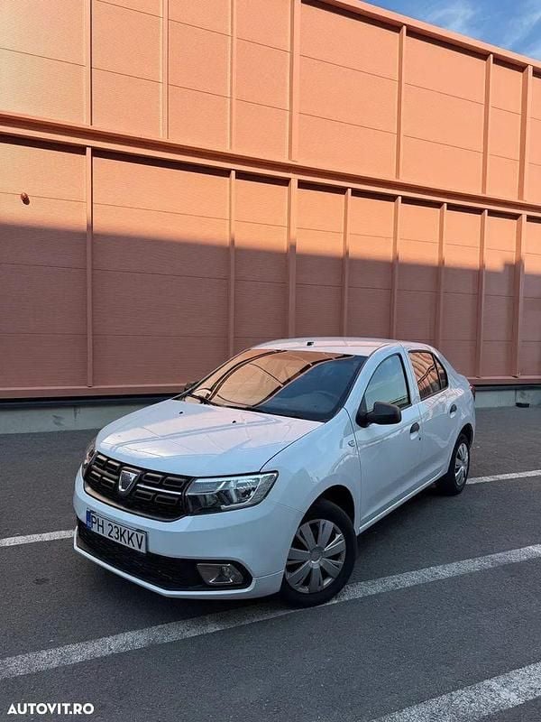 Culoarealb Utilizat 2019 Dacia Logan Berlinǎ | 5.899 EUR (Super Preț) - Imagine 1/4