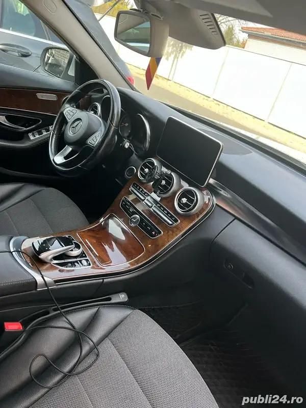 Utilizat 2014 Mercedes A220 Berlinǎ | 17.500 EUR - Imagine 1/4