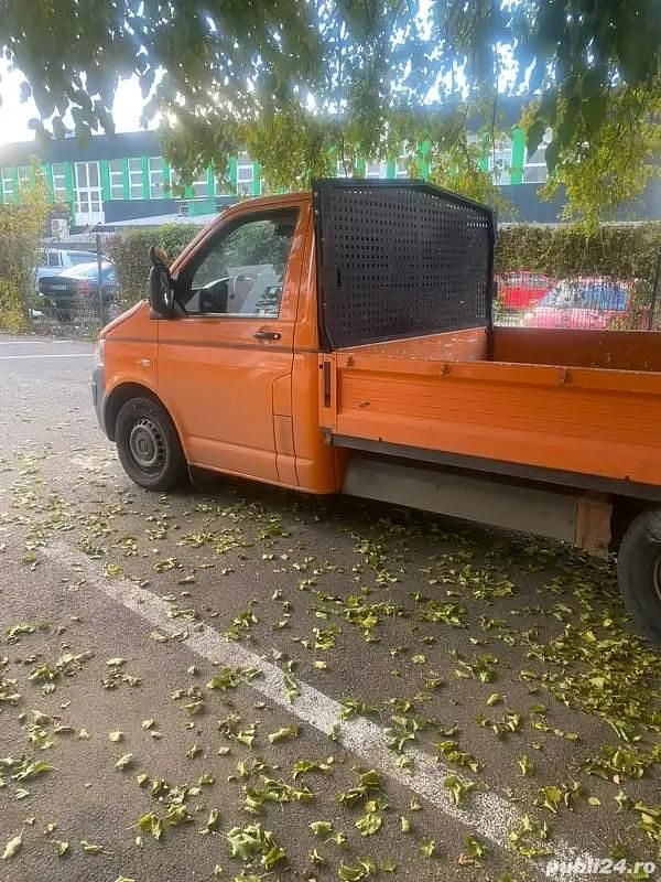 Second-hand VW T5 140 CP (102 kW) 2010 Van