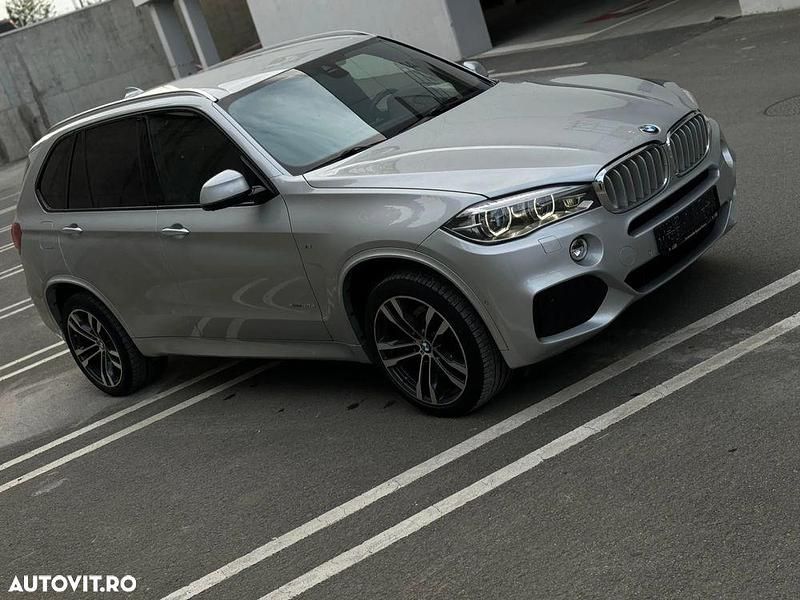 Culoareargint Utilizat 2017 BMW X5 Comfort Edition SUV | 22.000 EUR - Imagine 1/4