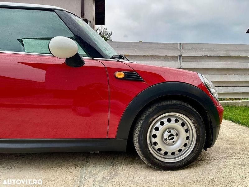 Second-hand Mini Cooper 120 CP (88 kW) 2008 Culoarerosu Hatchback