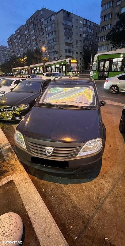 Albastru Utilizat 2010 Dacia Logan Berlinǎ | 2.300 EUR (Preț bun) - Imagine 1/4