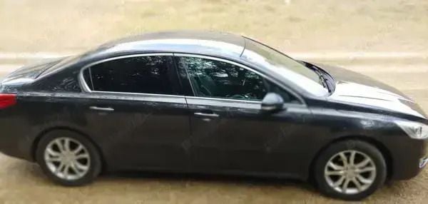 Gri Utilizat 2013 Peugeot 508 Berlinǎ | 4.890 EUR (Super Preț) - Imagine 1/4