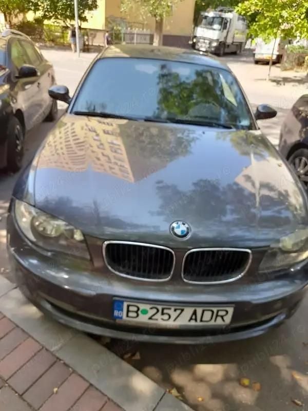 Argintiu Utilizat 2007 BMW 118 Coupé Coupe | 3.000 EUR - Imagine 1/4