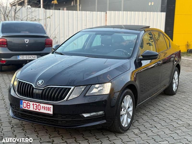 Culoarenegru Utilizat 2018 Skoda Octavia Style Berlinǎ | 11.499 EUR (Preț OK) - Imagine 1/4