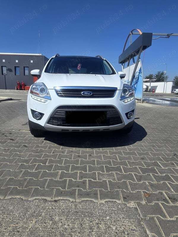 Utilizat 2012 Ford Kuga SUV | 7.400 EUR (Preț OK) - Imagine 1/4