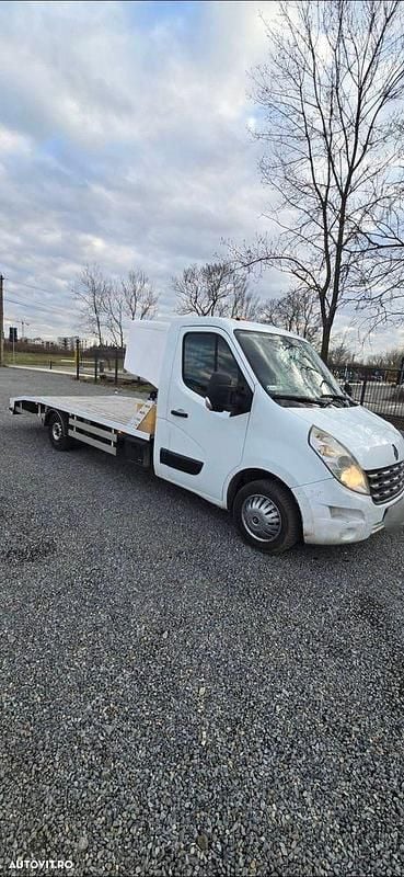 Second-hand Renault Master 125 CP (91 kW) 2012 Culoarealb Break
