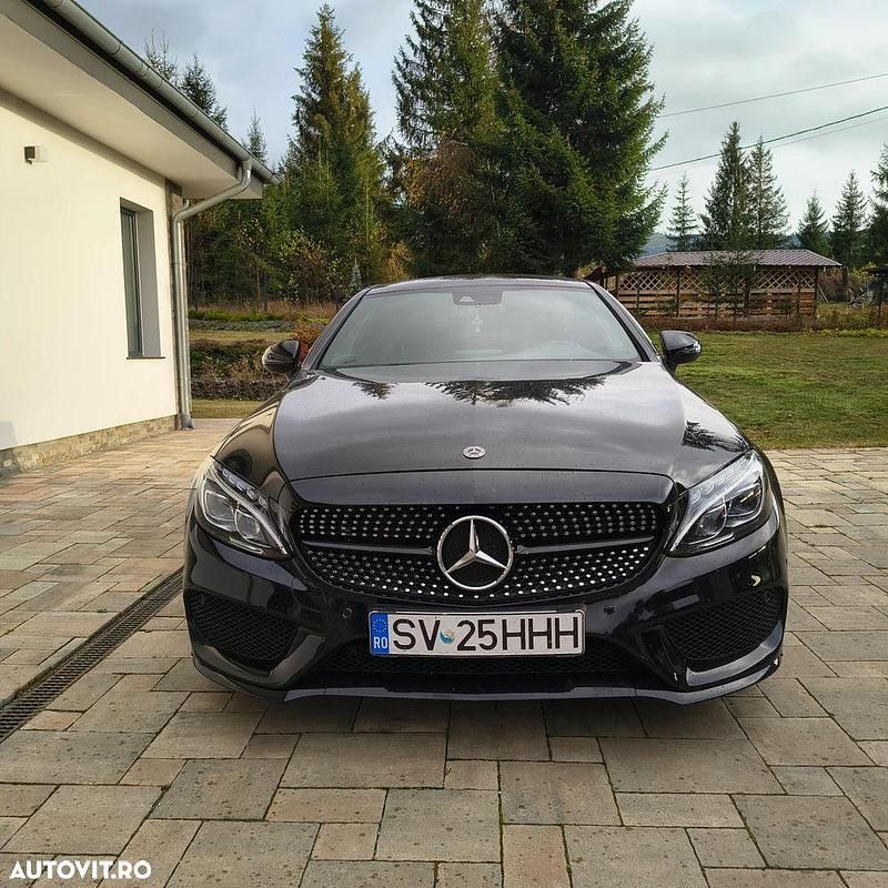 Culoarenegru Utilizat 2017 Mercedes C250 Coupe | 28.450 EUR (Scump) - Imagine 1/4