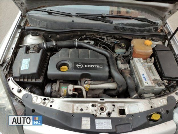 Second-hand Opel Astra 101 CP (74 kW) 2004 Gri Hatchback