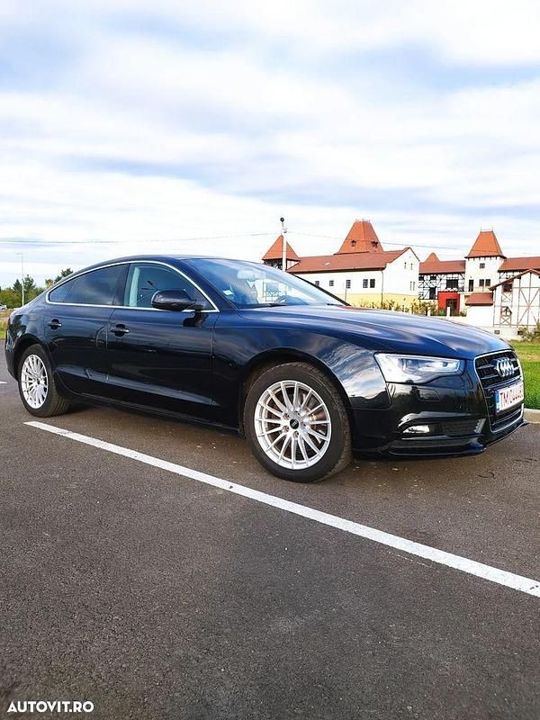 Second-hand Audi A5 150 CP (110 kW) 2016 Culoarenegru Berlinǎ