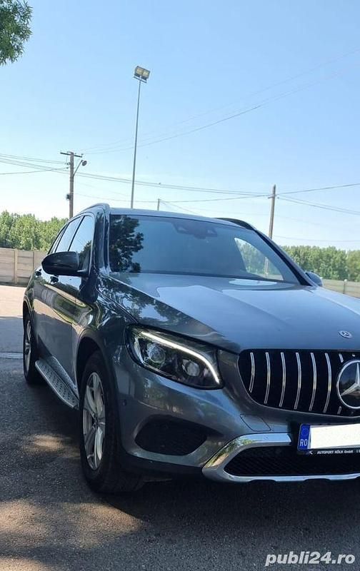 Second-hand Mercedes GLC250 204 CP (150 kW) 2017 Gri SUV