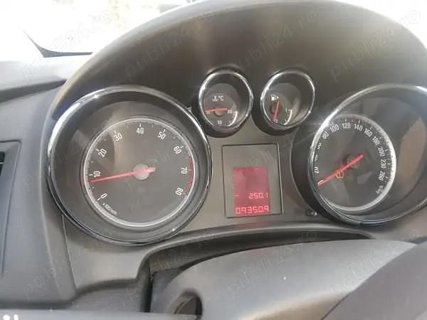 Second-hand Opel Astra 100 CP (73 kW) 2016 Argintiu Hatchback