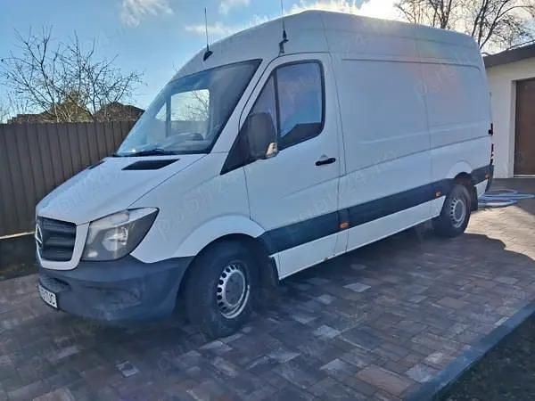 Second-hand Mercedes Sprinter 120 CP (88 kW) 2014