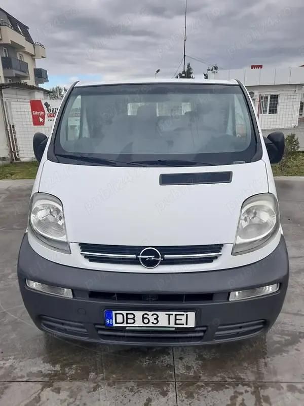 Second-hand Opel Vivaro 60 CP (44 kW) 2005 Monovolum
