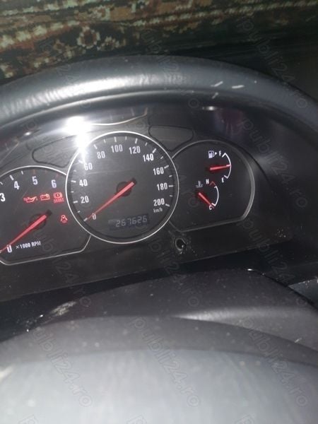 Utilizat 2004 Suzuki Grand Vitara SUV | 4.000 EUR (Preț OK) - Imagine 1/4