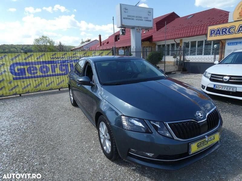 Culoaregri Utilizat 2019 Skoda Octavia Style Berlinǎ | 10.650 EUR (Super Preț) - Imagine 1/4