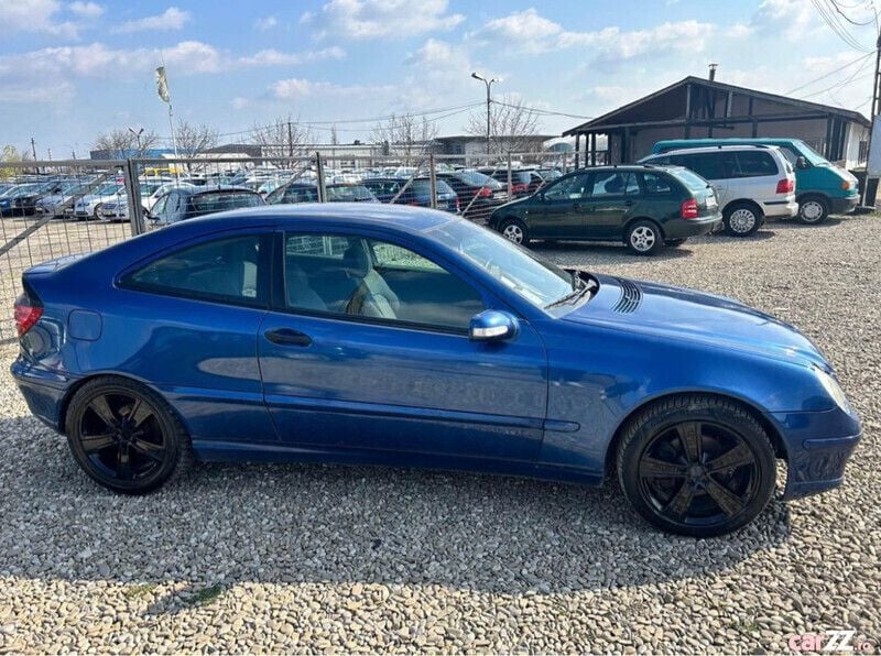 Second-hand Mercedes C220 150 CP (110 kW) 2003