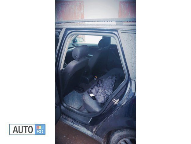 Second-hand Audi A4 131 CP (96 kW) 2003 Albastru Break