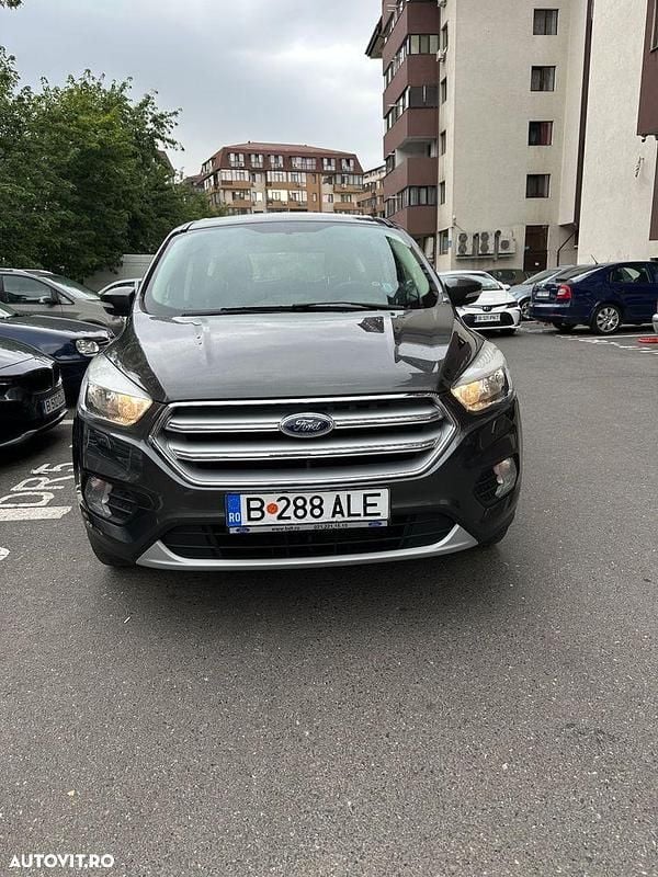 Culoaregri Second-hand 2019 Ford Kuga Titanium SUV | 12.800 EUR (Super Preț) - Imagine 1/4