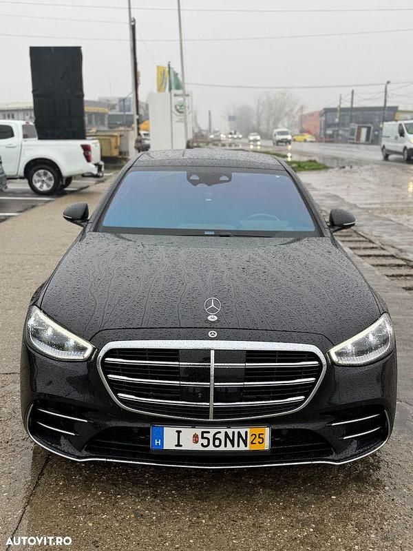 Culoarenegru Utilizat 2024 Mercedes S450 Berlinǎ | 86.990 EUR - Imagine 1/4