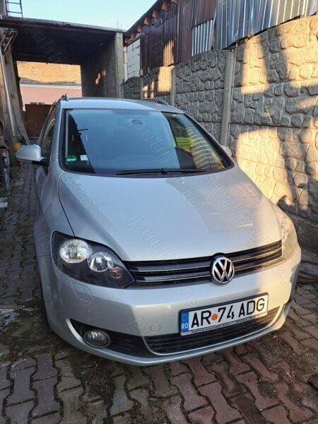 Argintiu Utilizat 2010 VW Golf VI | 4.900 EUR (Preț OK) - Imagine 1/4