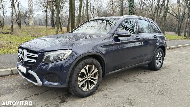 Albastru Utilizat 2016 Mercedes GLC220 SUV | 25.300 EUR (Preț OK) - Imagine 1/4