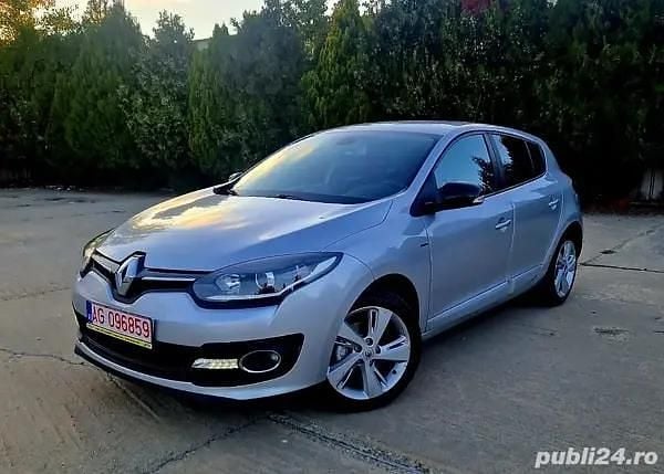 Gri Utilizat 2015 Renault Mégane III LIMITED Hatchback | 5.690 EUR (Preț OK) - Imagine 1/4