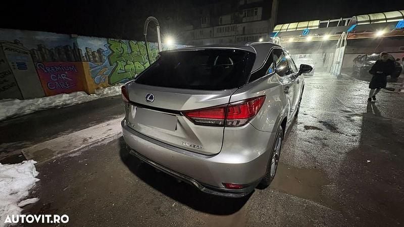 Second-hand Lexus RX450h Sport Line 313 CP (230 kW) 2020 Culoaregri SUV