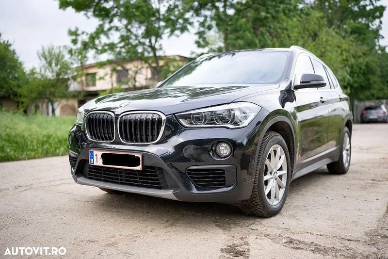 Negru Utilizat 2017 BMW X1 SUV | 16.500 EUR (Preț OK) - Imagine 1/4