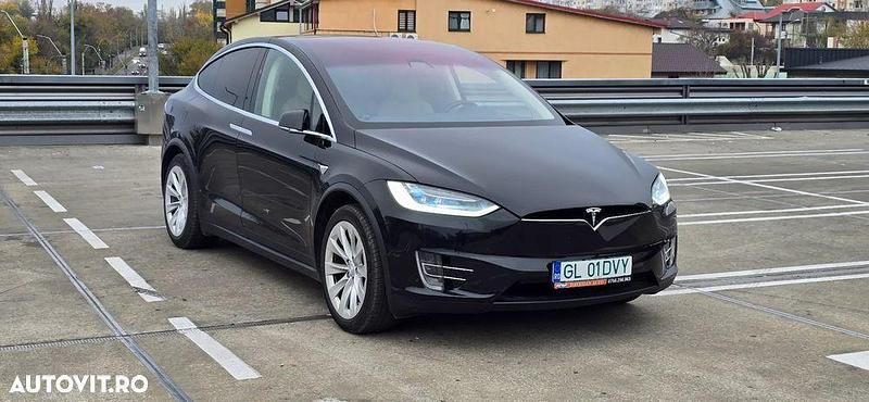 Culoarenegru Utilizat 2017 Tesla Model X SUV | 27.950 EUR - Imagine 1/4