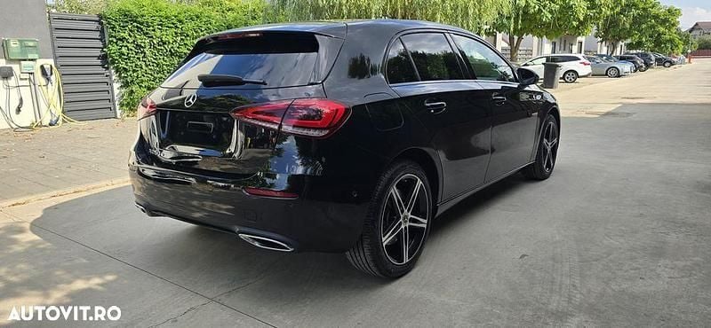 Second-hand Mercedes A250 Progressive 218 CP (160 kW) 2020 Culoarenegru Berlinǎ