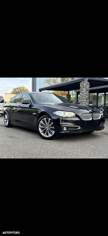 Culoarenegru Utilizat 2014 BMW 518 Break | 14.000 EUR (Scump) - Imagine 1/4