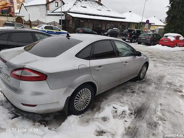 Utilizat 2008 Ford Mondeo Berlinǎ | 2.450 EUR (Preț bun) - Imagine 1/4