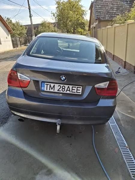 Gri Utilizat 2005 BMW 318 Berlinǎ | 3.800 EUR - Imagine 1/4