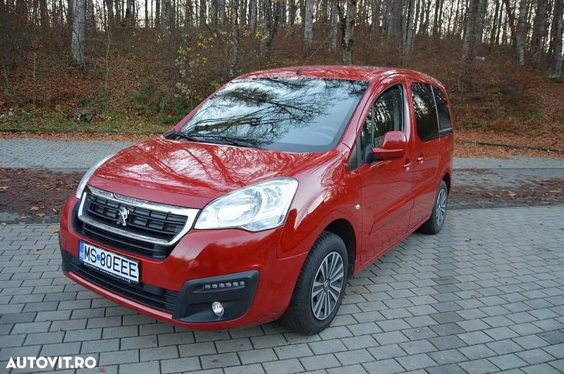 Culoarerosu Utilizat 2017 Peugeot Partner Van | 7.800 EUR (Preț OK) - Imagine 1/4