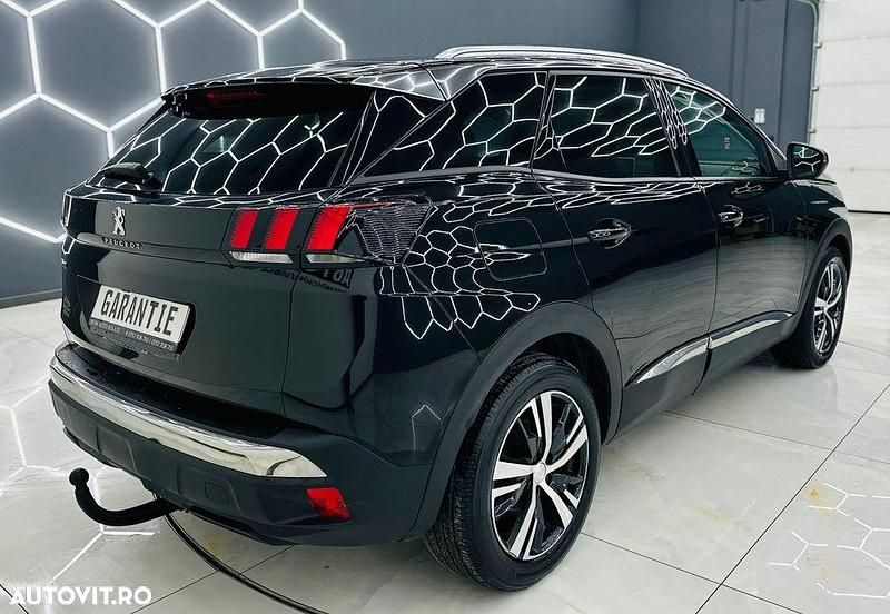 Second-hand Peugeot 3008 Allure 131 CP (96 kW) 2019 Culoarenegru SUV
