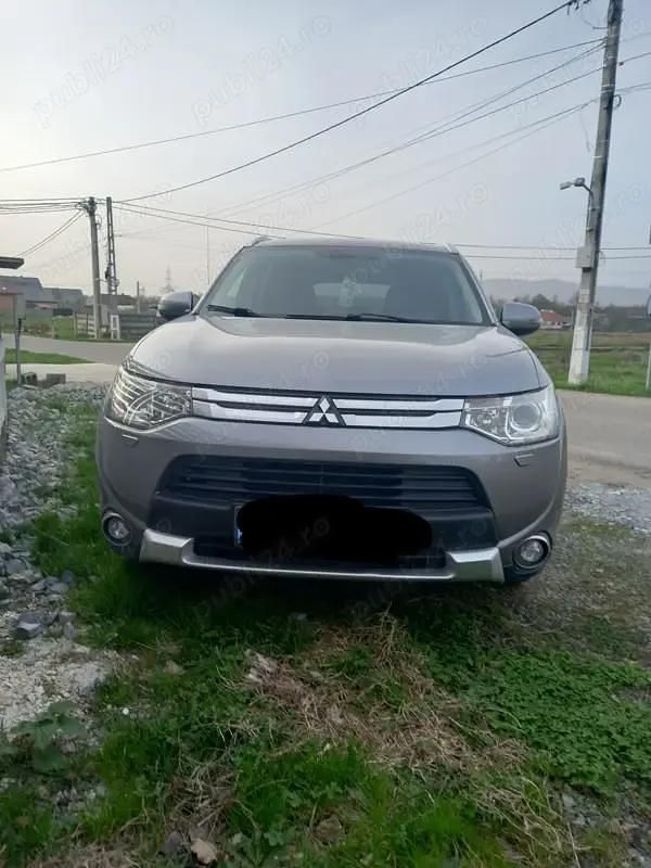 Utilizat 2014 Mitsubishi Outlander SUV | 8.200 EUR - Imagine 1/4