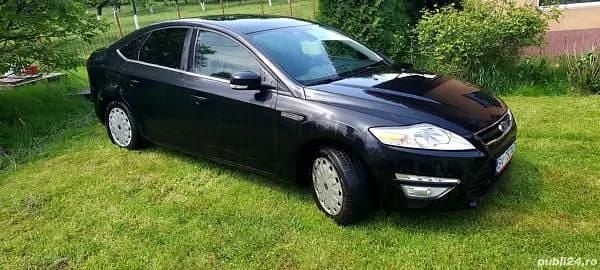 Second-hand Ford Mondeo Business Edition 118 CP (86 kW) 2012 Culoarenegru Hatchback