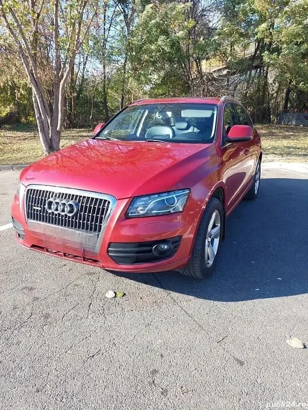 Rosu Utilizat 2011 Audi Q5 SUV | 9.500 EUR (Preț bun) - Imagine 1/4
