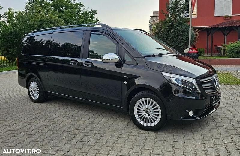Culoarenegru Utilizat 2020 Mercedes Vito Monovolum | 23.900 EUR (Super Preț) - Imagine 1/4