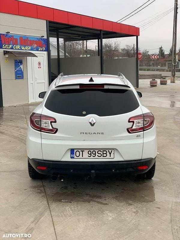 Culoarealb Utilizat 2011 Renault Mégane Privilege Berlinǎ | 4.500 EUR - Imagine 1/4
