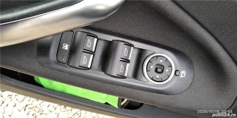 Alta Utilizat 2010 Ford Mondeo Hatchback | 5.750 EUR - Imagine 1/4