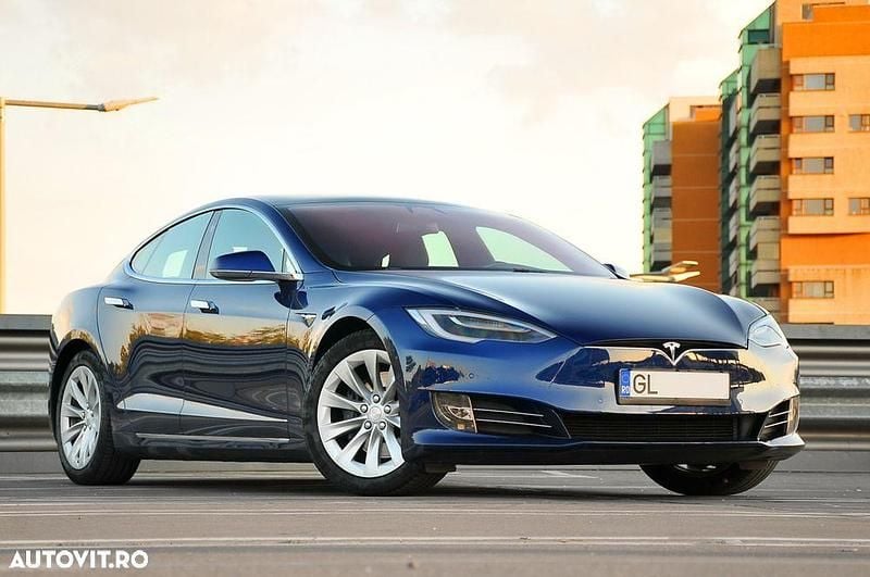 Culoarealbastru Utilizat 2018 Tesla Model S Hatchback | 21.300 EUR - Imagine 1/4