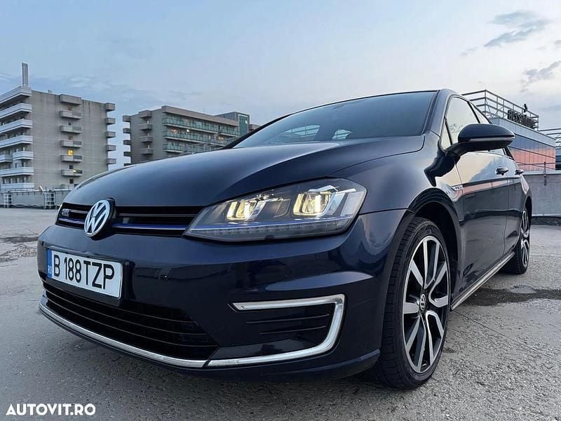 Culoarealbastru Utilizat 2015 VW Golf VII Hatchback | 10.800 EUR (Preț bun) - Imagine 1/4
