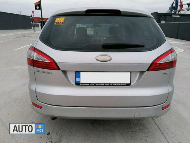 Second-hand Ford Mondeo 120 CP (88 kW) 2009 Argintiu Break