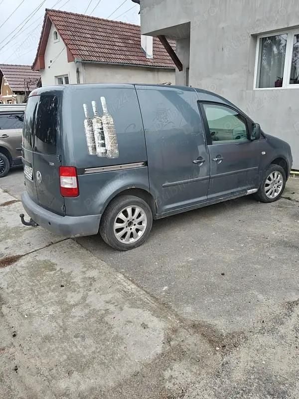 Second-hand VW Caddy 105 CP (77 kW) 2008 Monovolum