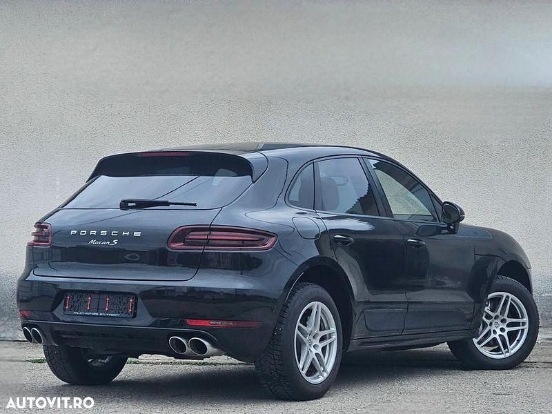 Second-hand Porsche Macan 340 CP (250 kW) 2015 Culoarenegru SUV