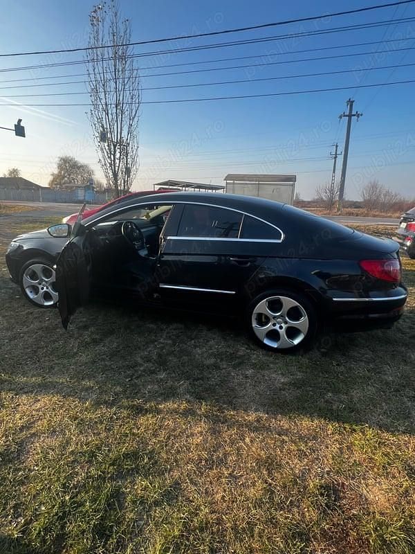 Second-hand VW Passat 160 CP (117 kW) 2010 Berlinǎ